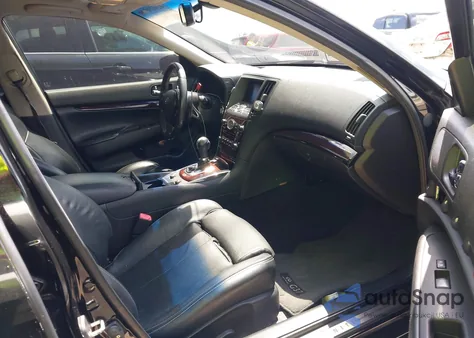 2013 Infiniti G37 Journey from USA, damaged, VIN JN1CV6AP0DM714421